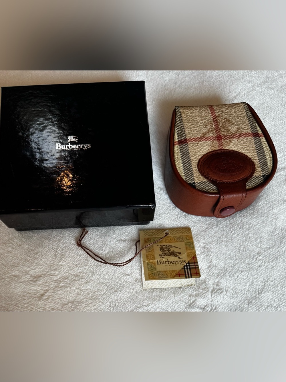 Vintage Burberrys of London Nova Check Leather Accessory Case w/ Box & Tags